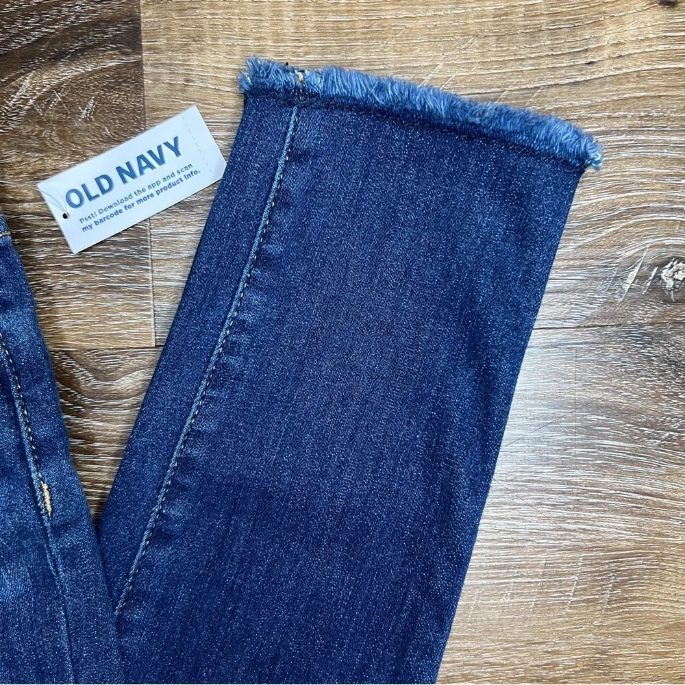 Old Navy High Waisted Rockstar 360° Stretch Jeggings - Dark Medium Wash, Size 14